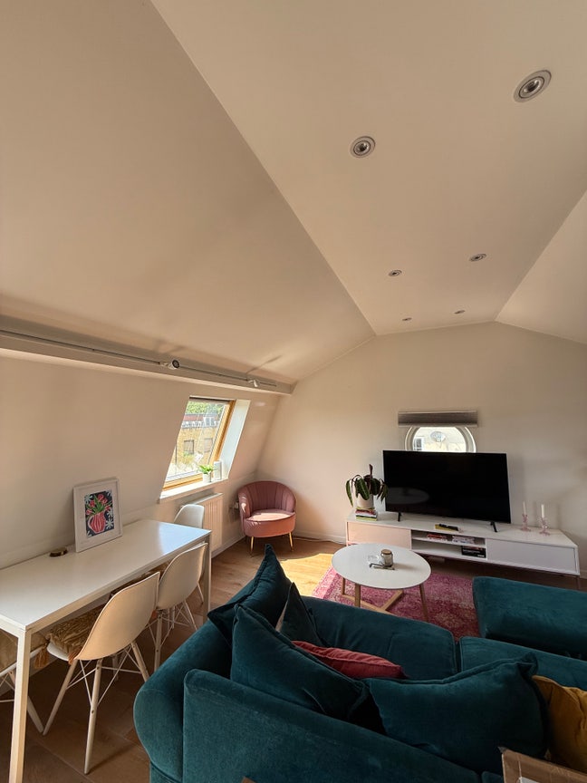 Winter One Month Sublet! Main Photo