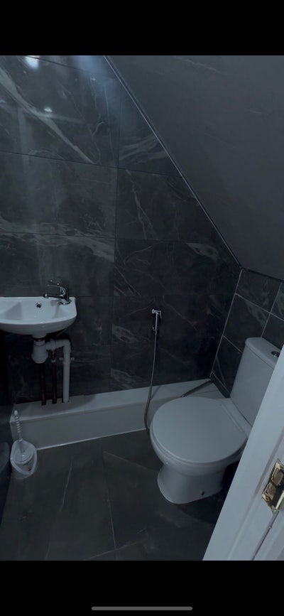 Morden House Share Females preferred Main Photo