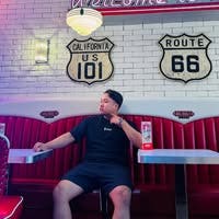 Student Male seeks a single or double room Main Photo