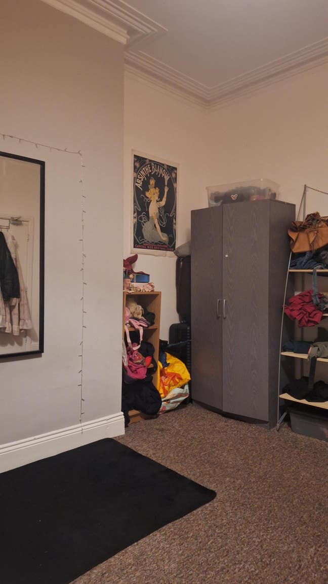 Massive  to Sublet to student in cozy Heaton home  Main Photo