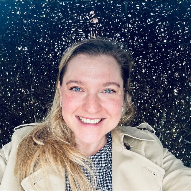 Looking for room or lodging Main Photo