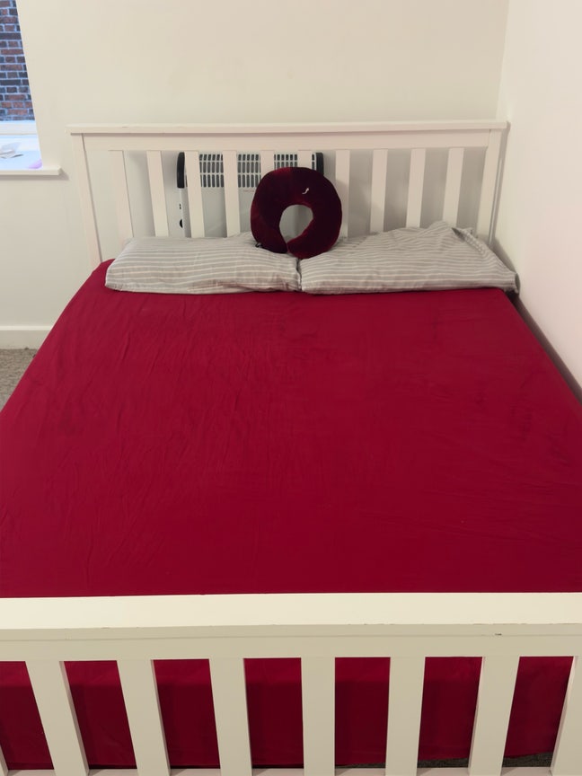 Double & Single Room Available Quay poole Town  Main Photo