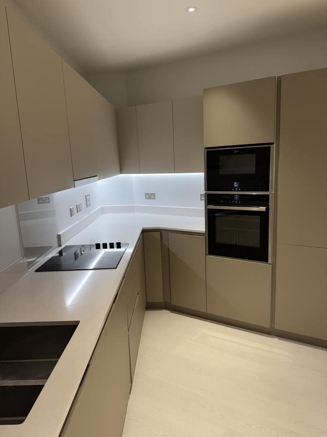 Bright En-Suite Room Available – Short Let Main Photo