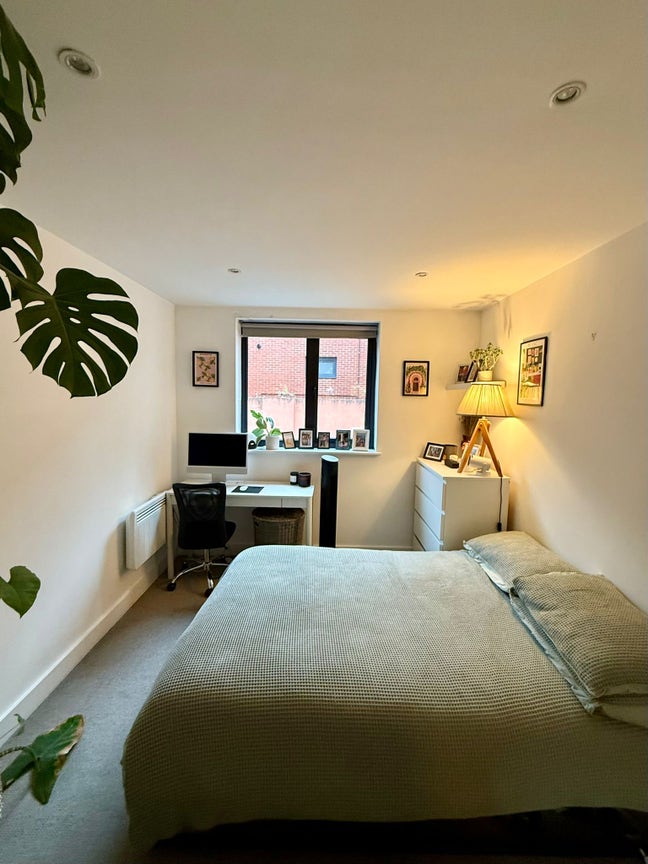 Double room available in Dalston - 2 month sublet  Main Photo