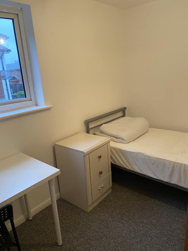 Room in A shared house in a lovely state Liverpool Main Photo