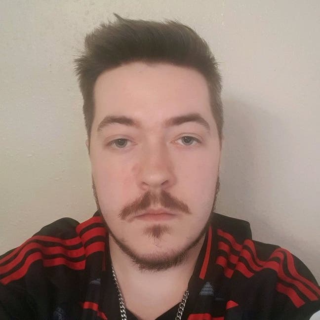 29 year old Male seeks a single or double room Main Photo