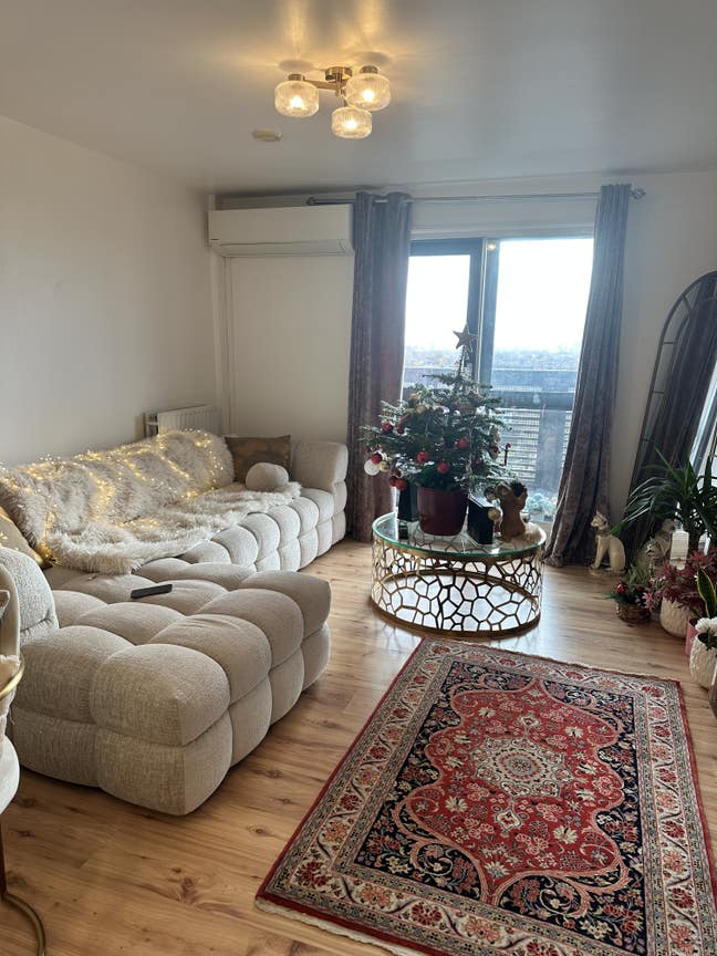 Cosy Fully furnished flat Main Photo