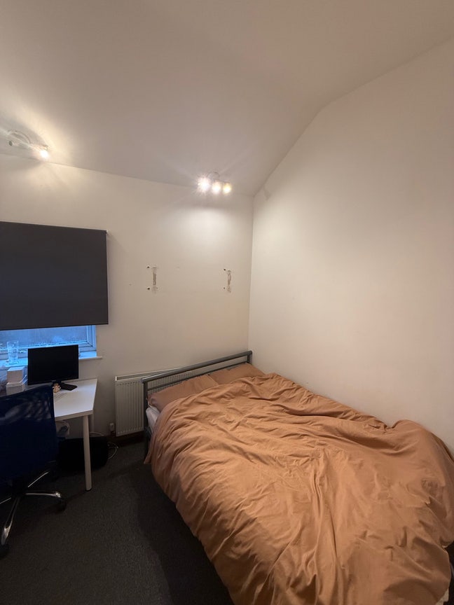 Room Near DMU Gym (Thorpe street) Main Photo