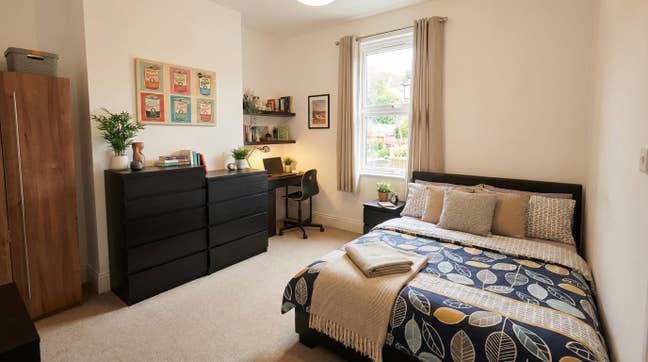  Lovely Double Room – Prime Location in Fishponds Main Photo