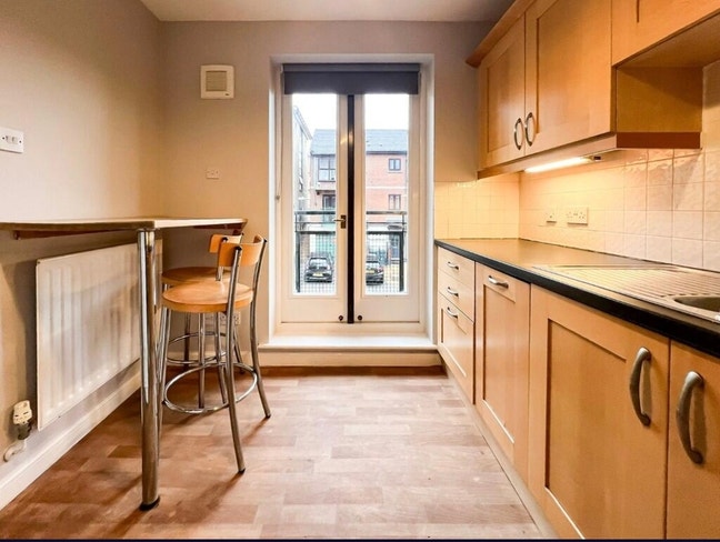 Luxurious En-suite Double Bedroom  Main Photo