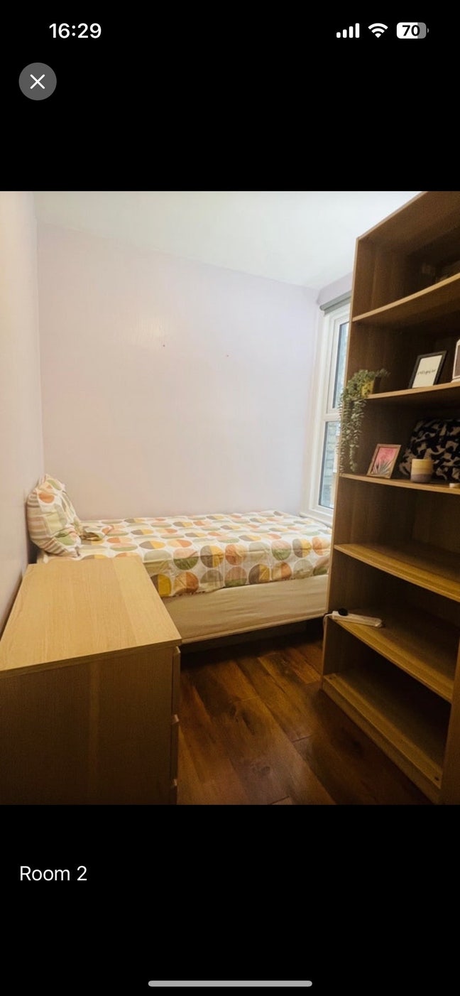  Single  Room! Location! Storage!! Garden!! Main Photo