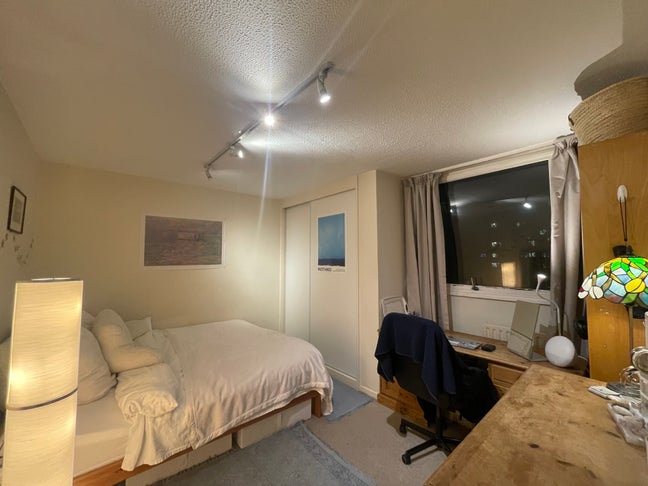 Roomate Wanted in beautiful 3 bed flat in Pimlico Main Photo