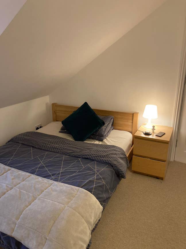 Double Bedroom, spacious house Main Photo