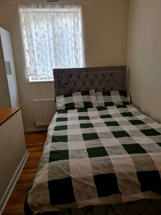 3 beds newly renovated house. Main Photo