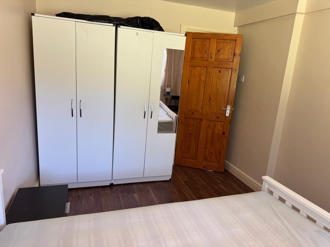 Double bed room  Main Photo