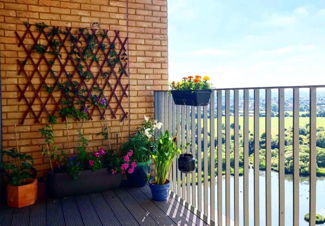 Double bedroom with own bathroom Main Photo