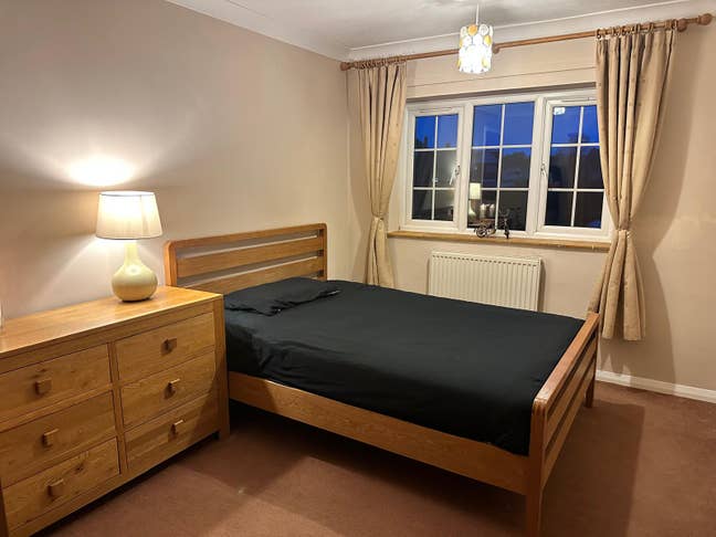 Double furnished room. In Hemel hempstead HP1  Main Photo