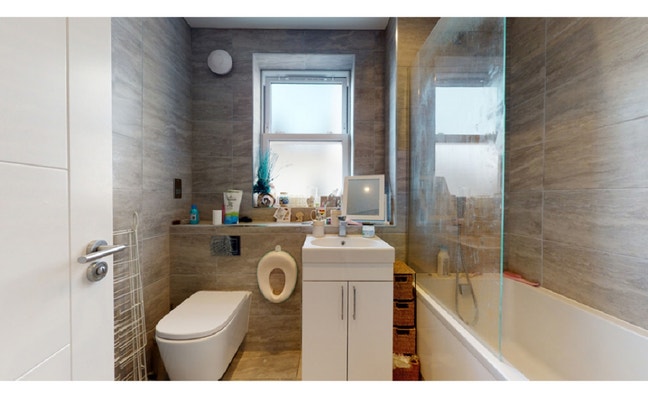 3 Rooms available in Leyton E10 Main Photo