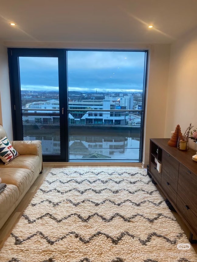 Ensuite Room for Rent - Modern 2B2B Apartment Main Photo