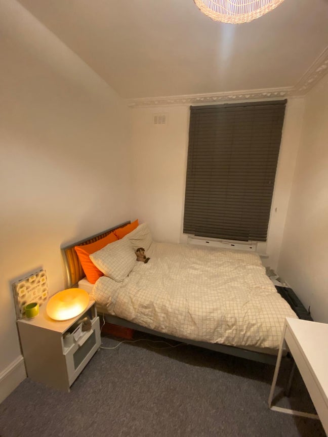 Short-term let in Clapham North/Stockwell Main Photo