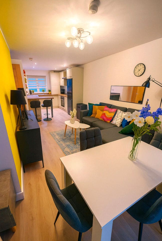 Stunning Newly Renovated 2-Bedroom - Furnished  Main Photo