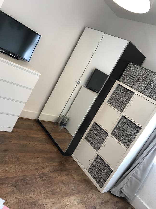 Double room with lots of storage Main Photo