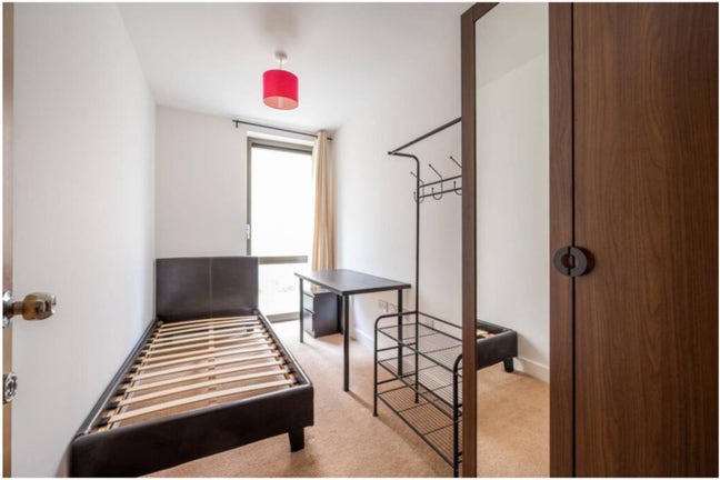 🏡 Spacious Single Room Available – £800pcm  Main Photo