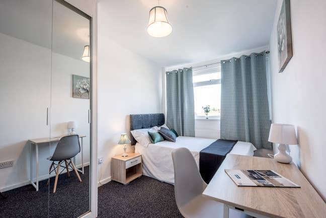 Room near Luton Airport Main Photo