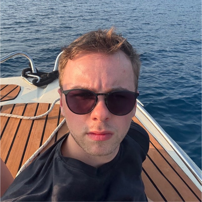 Moving out of parents house. I pack light, so... Main Photo