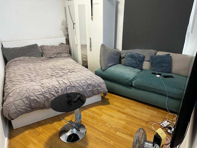 Room for Rent in Vauxhall – December Only (22 Days Main Photo