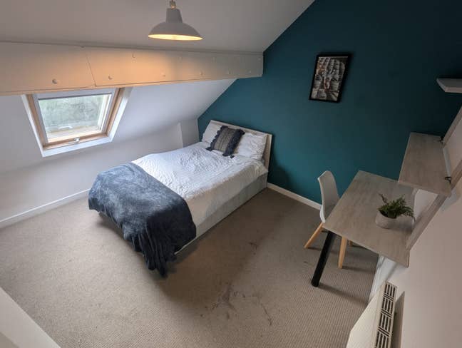 Cozy rooms near Leeds Campus!! Main Photo