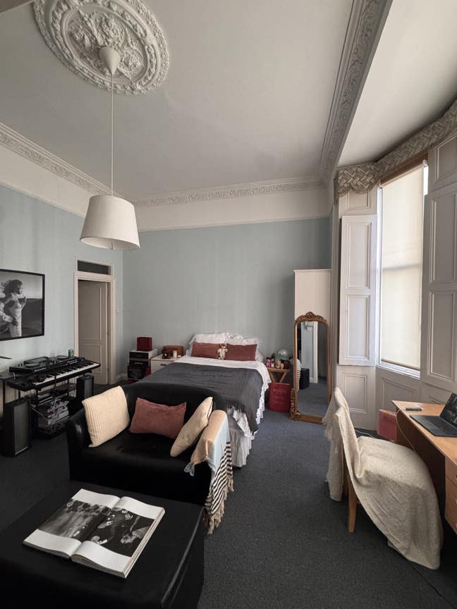 Lovely and Spacious STUDIO available to rent  Main Photo