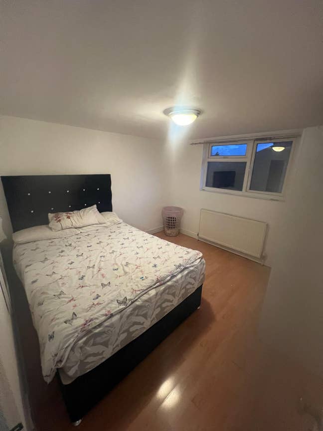 2 Double Rooms to Let Main Photo