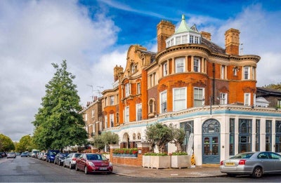 Large Elegant Double Room Near Baker Street!! Main Photo