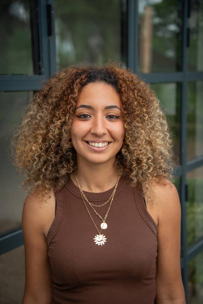 Looking for a room (ensuite preferably) for Jan!  Main Photo