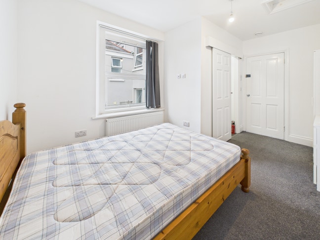 En-Suite Rooms Next to Devonport Dockyard Main Photo