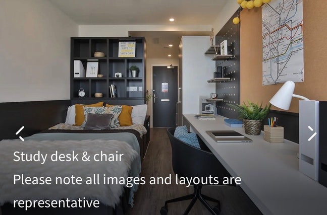 IQ shoreditch silver studio 591 Main Photo