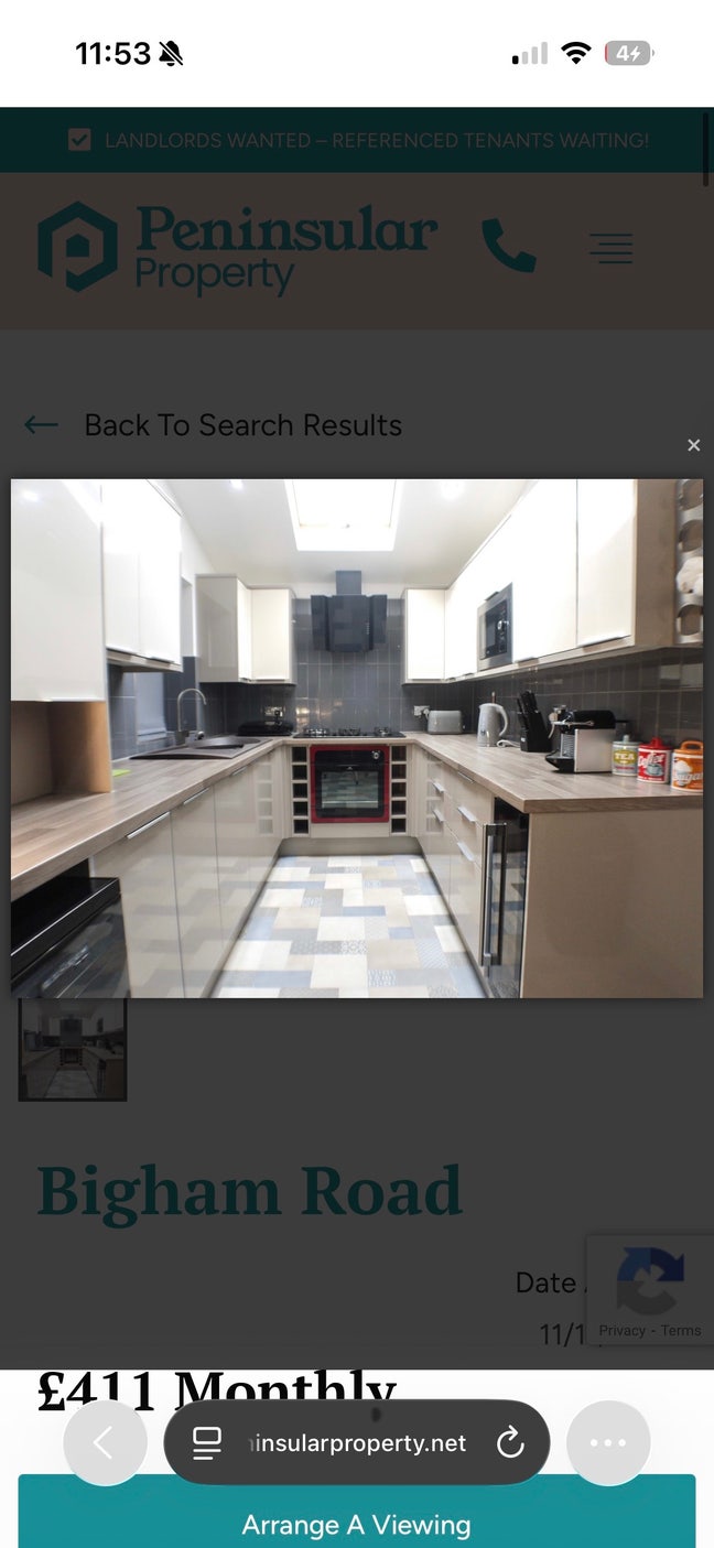 Cozy room near town centre  Main Photo