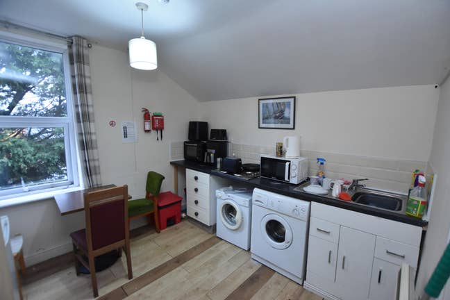 1 Bedroom Flat Main Photo