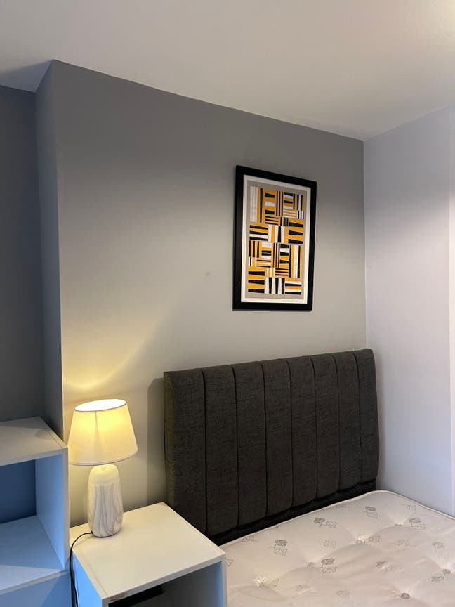 Lovely Double En-suite Room in Derby Main Photo