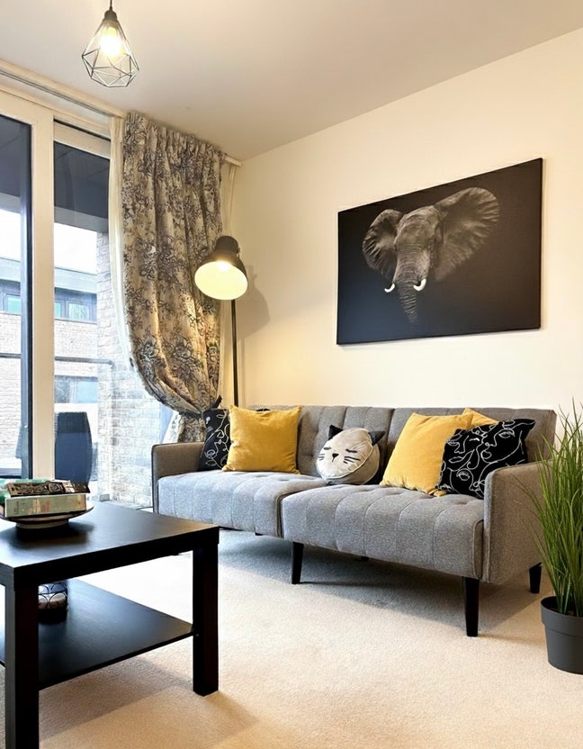 🔥All Bills Included |Top Floor Apt + Balcony |🔥 Main Photo