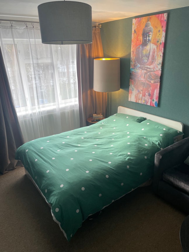 Double room in Windsor Main Photo