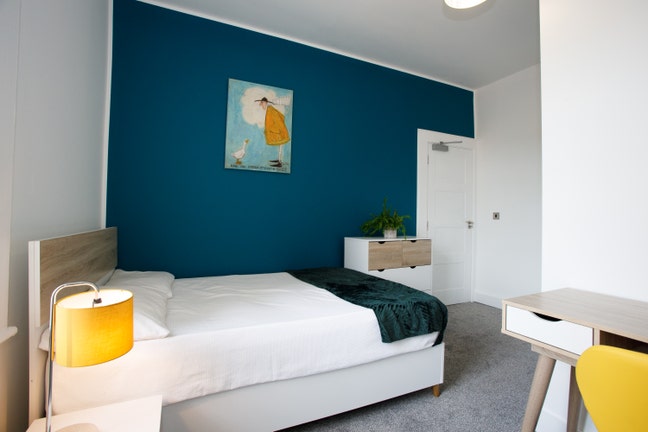 Luxury Living in Wigan! Double Bedroom available! Main Photo