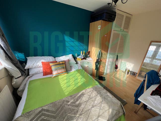 Two Rooms Available in Poplar E14 – Single & DBL Main Photo