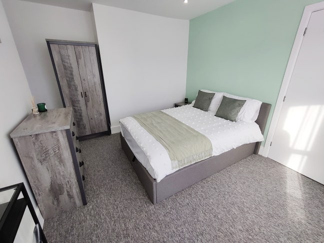 Double Room for Professionals - Low Deposit Option Main Photo
