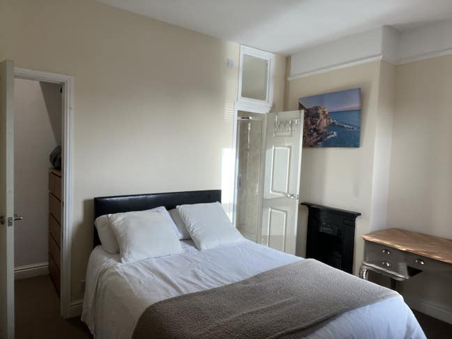 Double En Suite. with Parking Main Photo