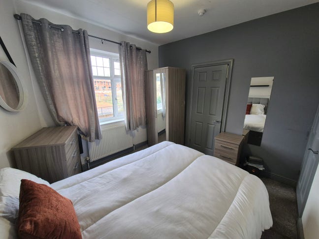 🚨 Great Value City Centre Double Room 🚨 Main Photo