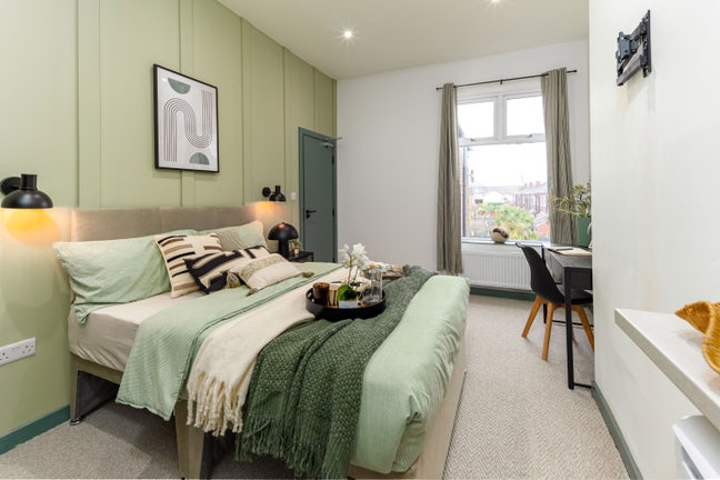 New Luxury Kitchenette Rooms | Bury | Bills Inc!  Main Photo