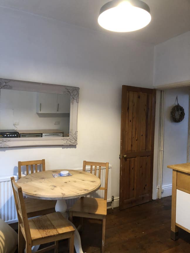 Ecclesall Friendly House Share Main Photo