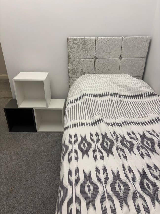 A nice single room in heart of swiss cottage  Main Photo